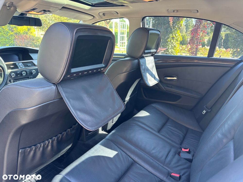 BMW Seria 5 530d Edition Exclusive - 22