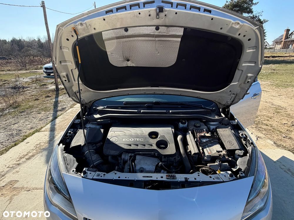 Opel Astra 1.6 T SIDI Cosmo S&S EU6 - 14