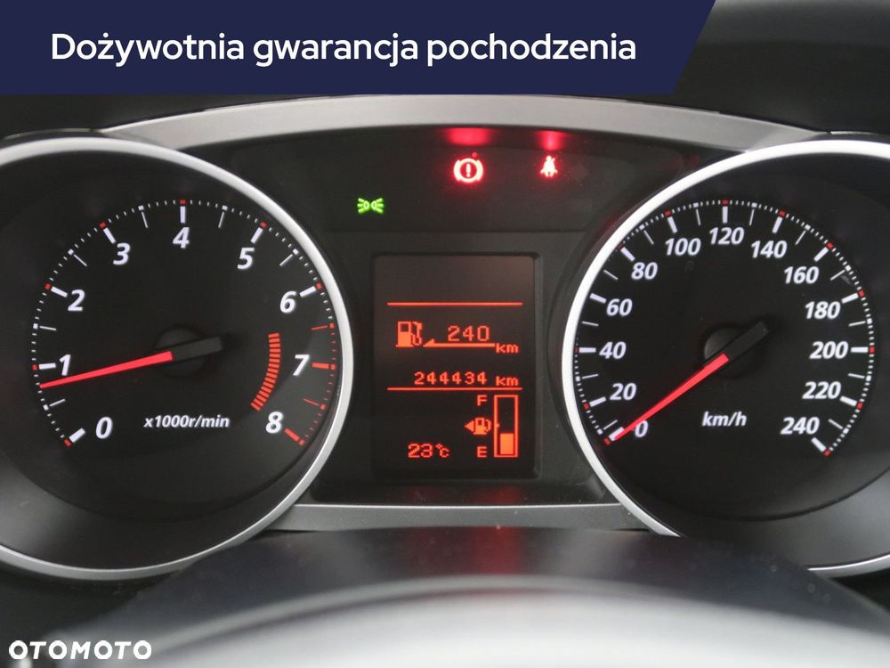 Mitsubishi Outlander - 13