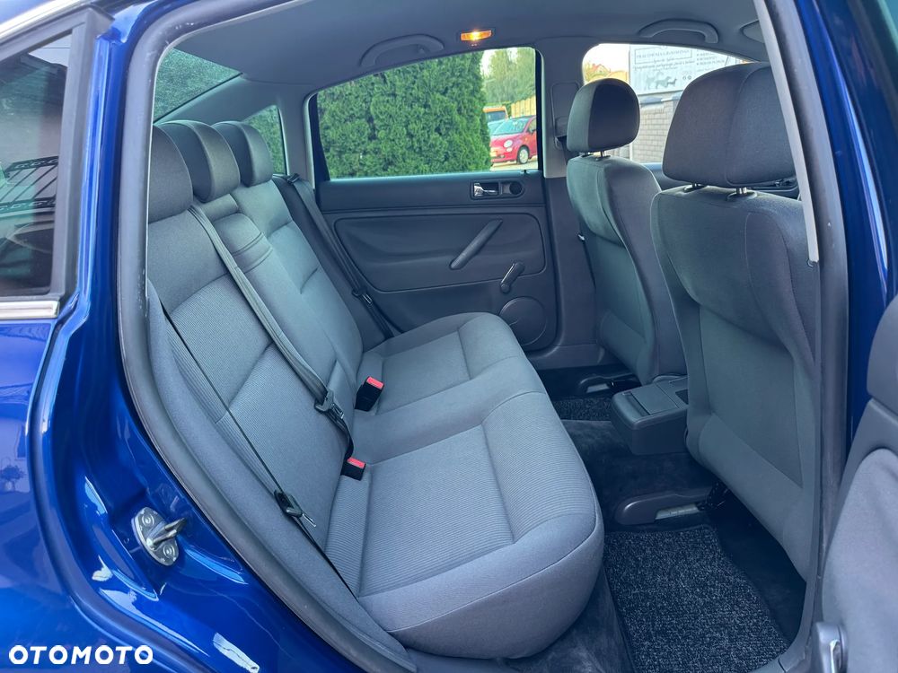 Volkswagen Passat 2.0 Comfortline - 30