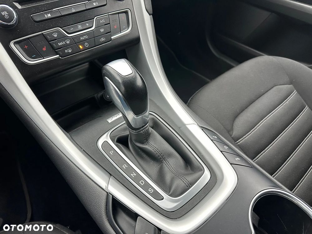 Ford Mondeo - 10