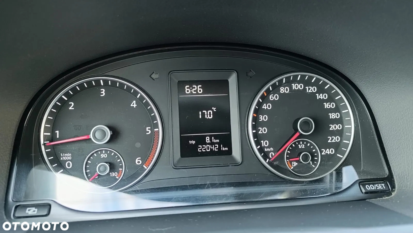 Volkswagen Touran 1.6 TDI DPF Trendline - 21