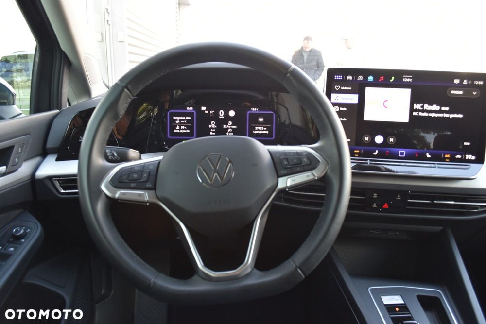 Volkswagen Golf - 12