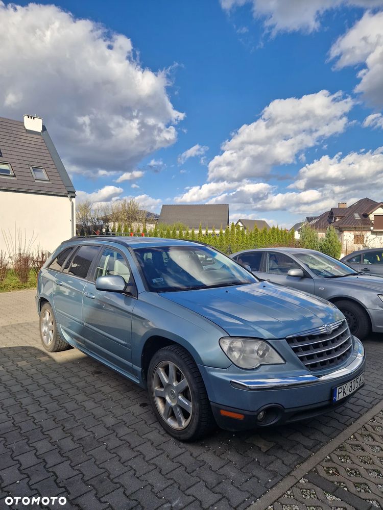 Chrysler Pacifica - 1