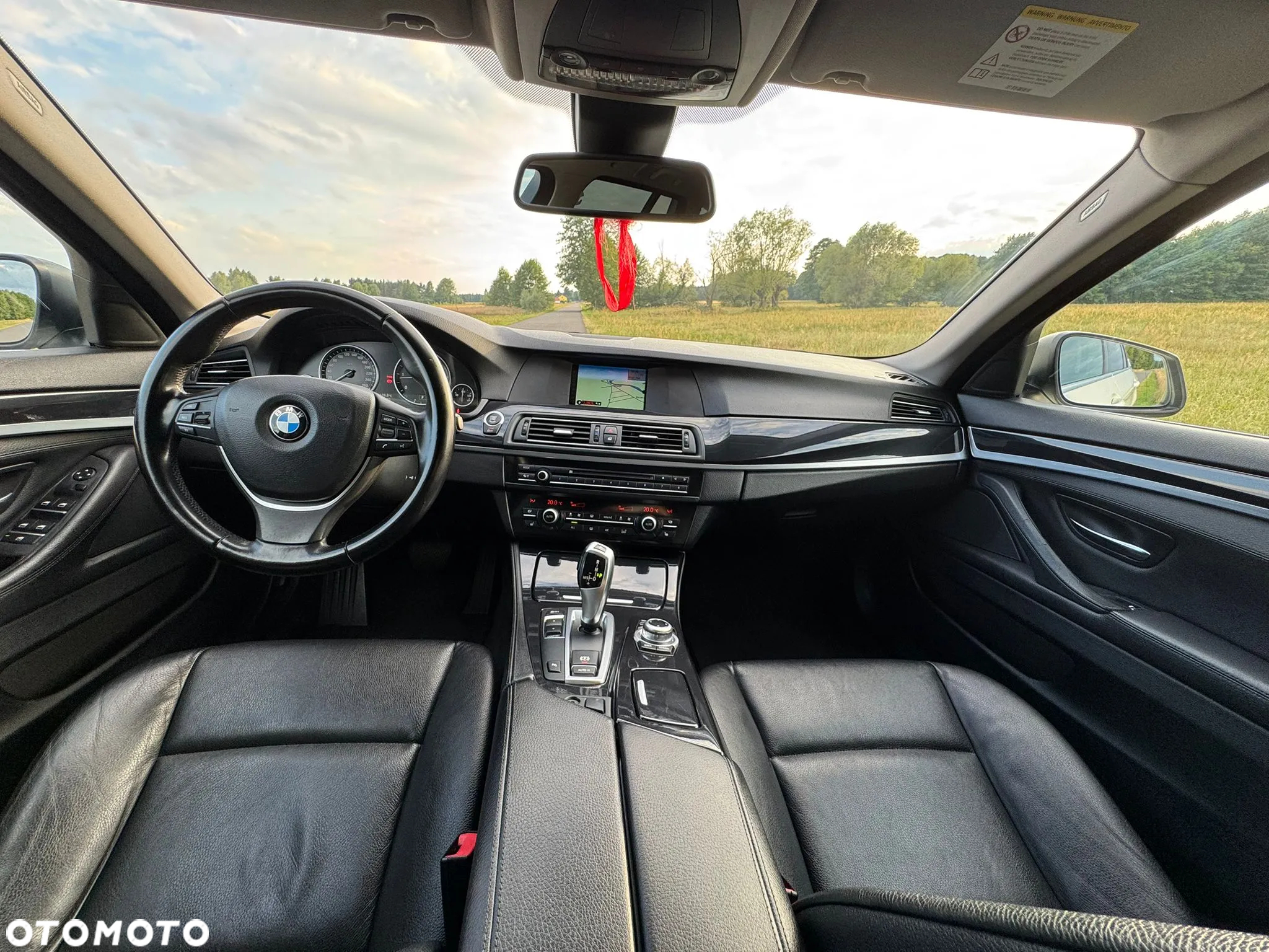 BMW Seria 5 520d Touring - 9