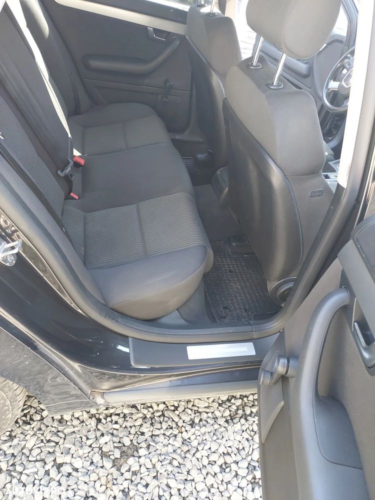 Audi A4 2.0 TDI DPF quattro - 8