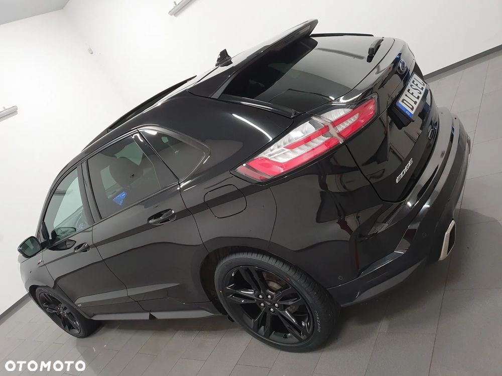 Ford Edge 2.0 EcoBlue Twin-Turbo 4WD ST-Line - 33