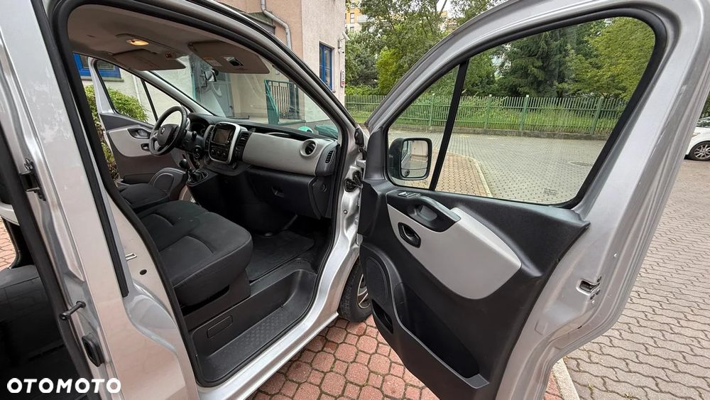 Renault Trafic Grand SpaceClass 1.6 dCi - 12
