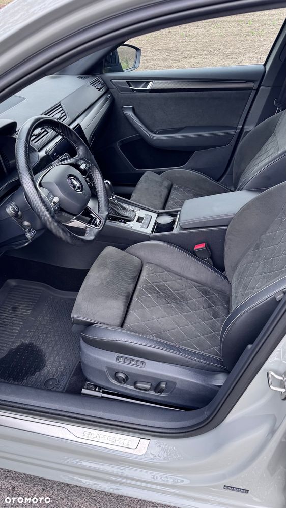 Skoda Superb 2.0 TSI 4x4 Sportline DSG - 20