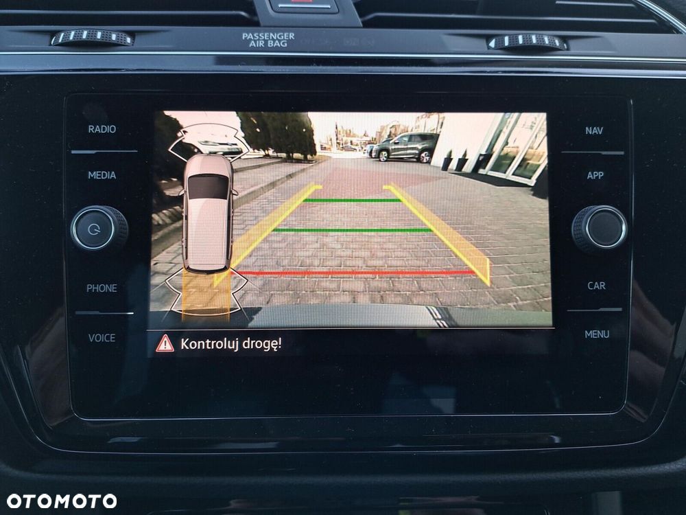 Volkswagen Touran - 34