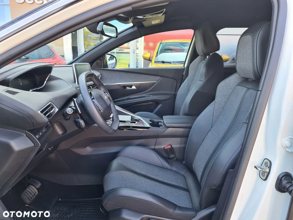 Peugeot 3008 1.2 PureTech Allure Pack S&S EAT8 - 13