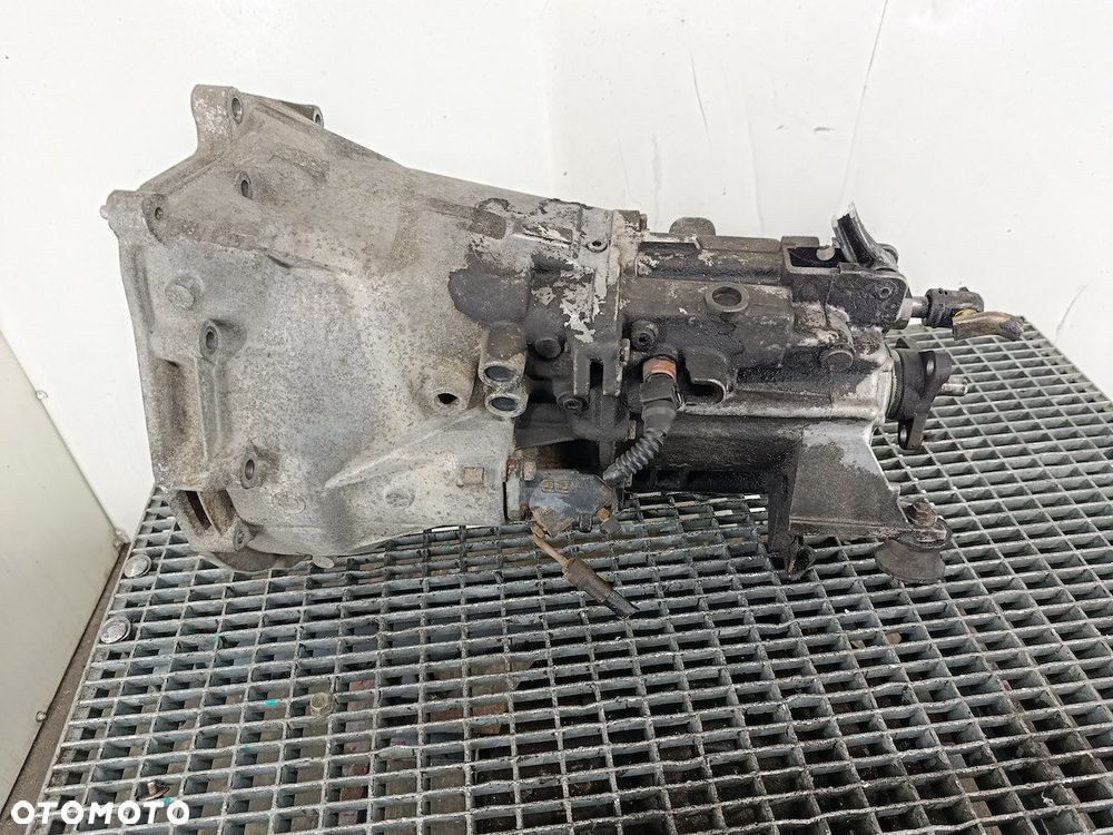SKRZYNIA BIEGÓW MANUALNA 5 BMW 3 E36 S5D 250G 1.6 8V - 3