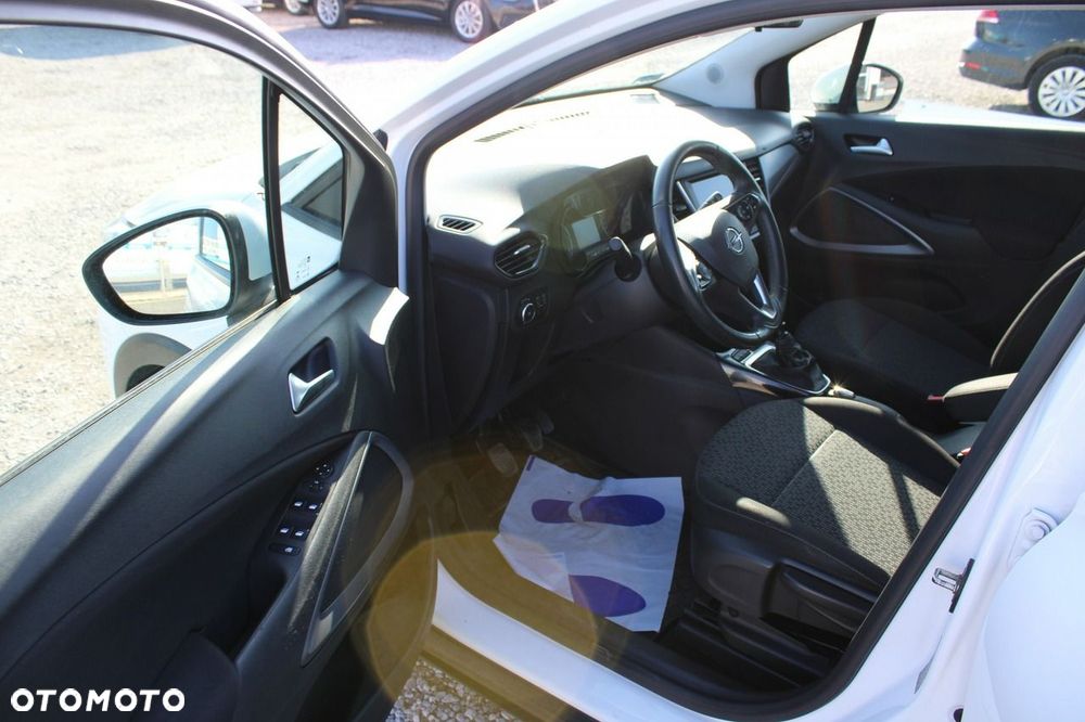 Opel Crossland X - 19