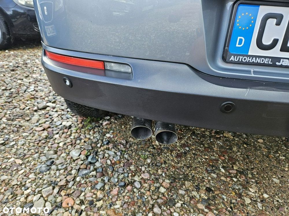 Volkswagen Tiguan - 25