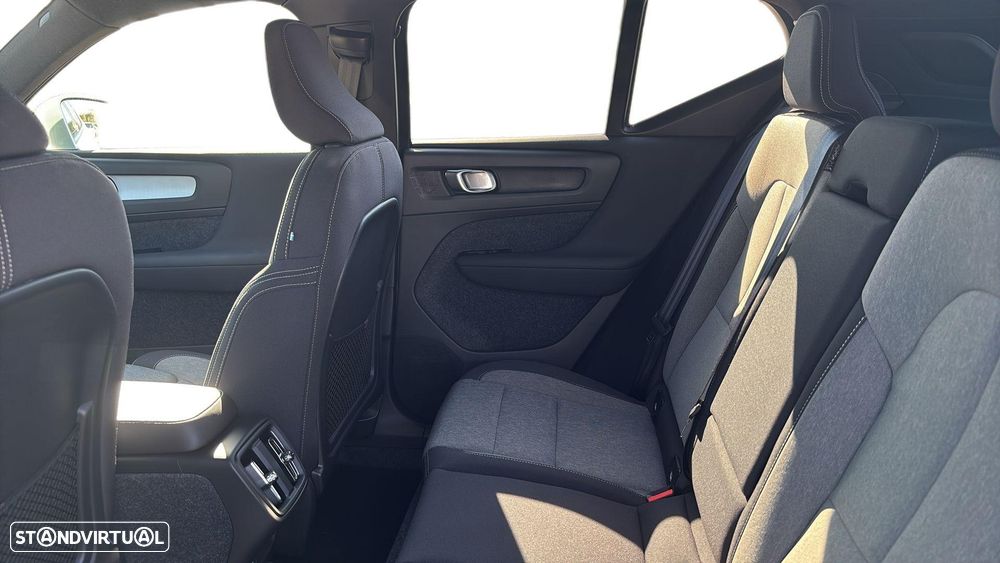 Volvo XC 40 2.0 B3 Core - 6