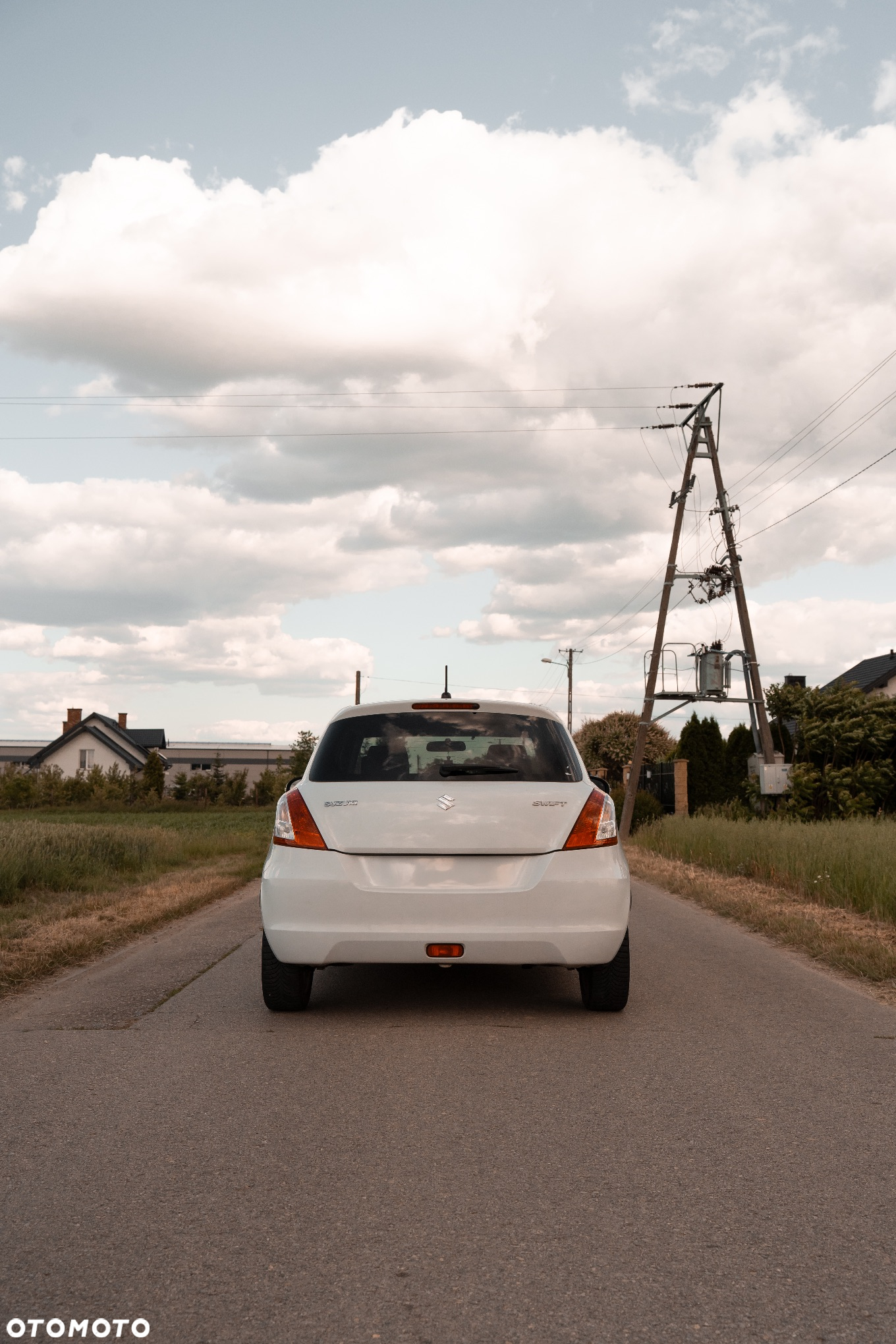 Suzuki Swift - 3