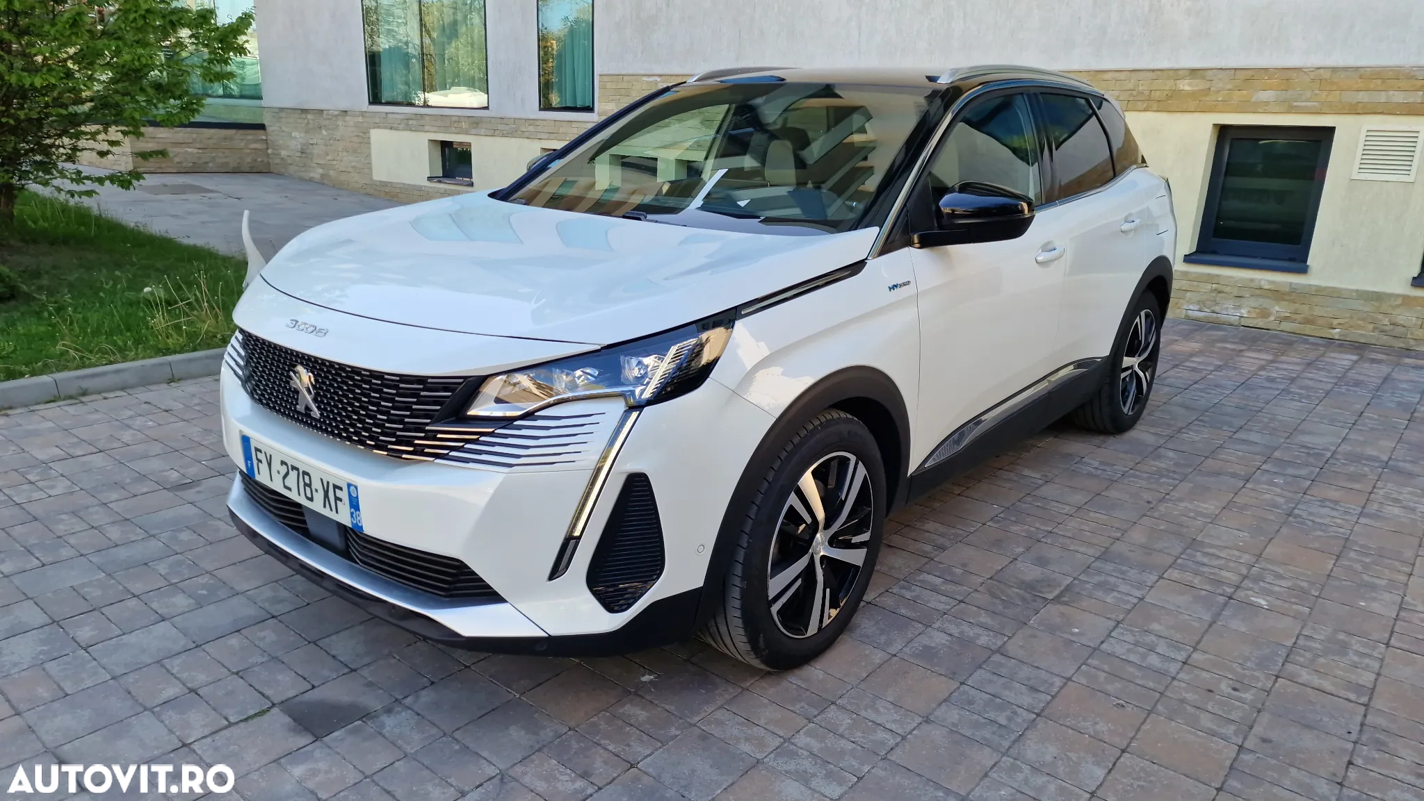 Peugeot 3008 PHEV EAT8 GT Pack - 30