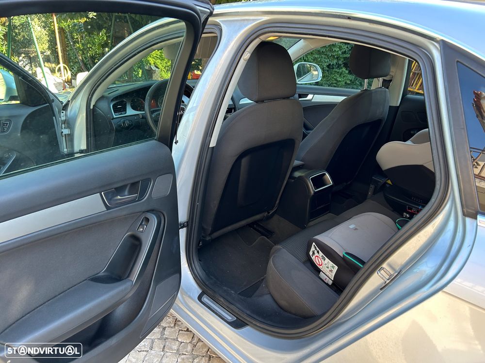 Audi A4 2.0 TDI - 9