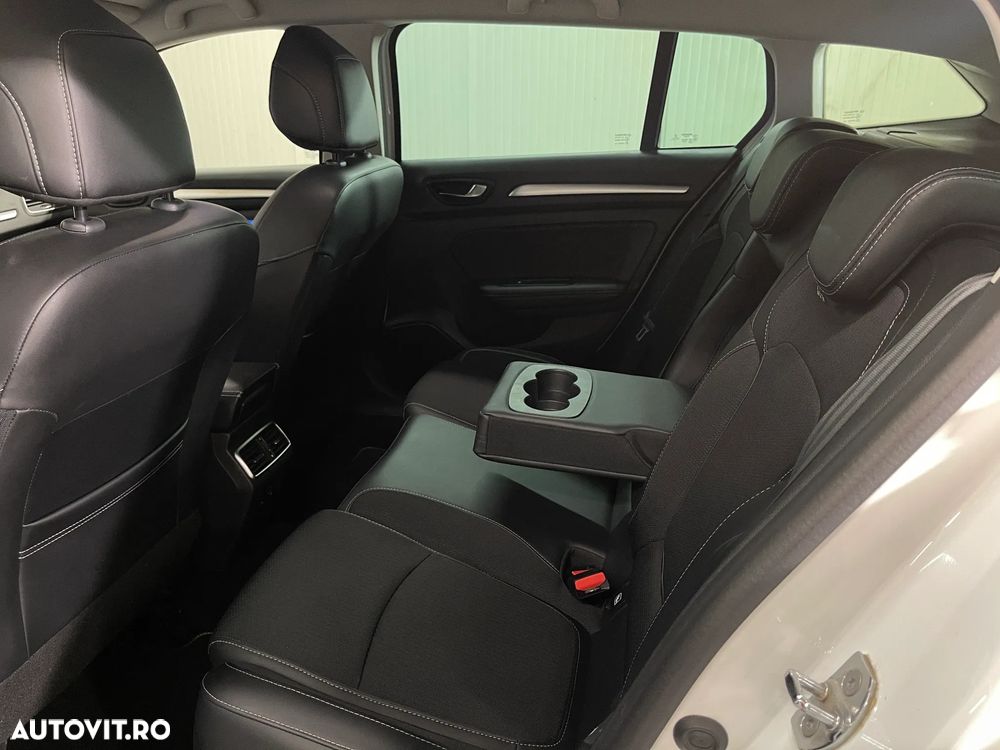 Renault Megane Blue dCi 116 EDC Intens - 13