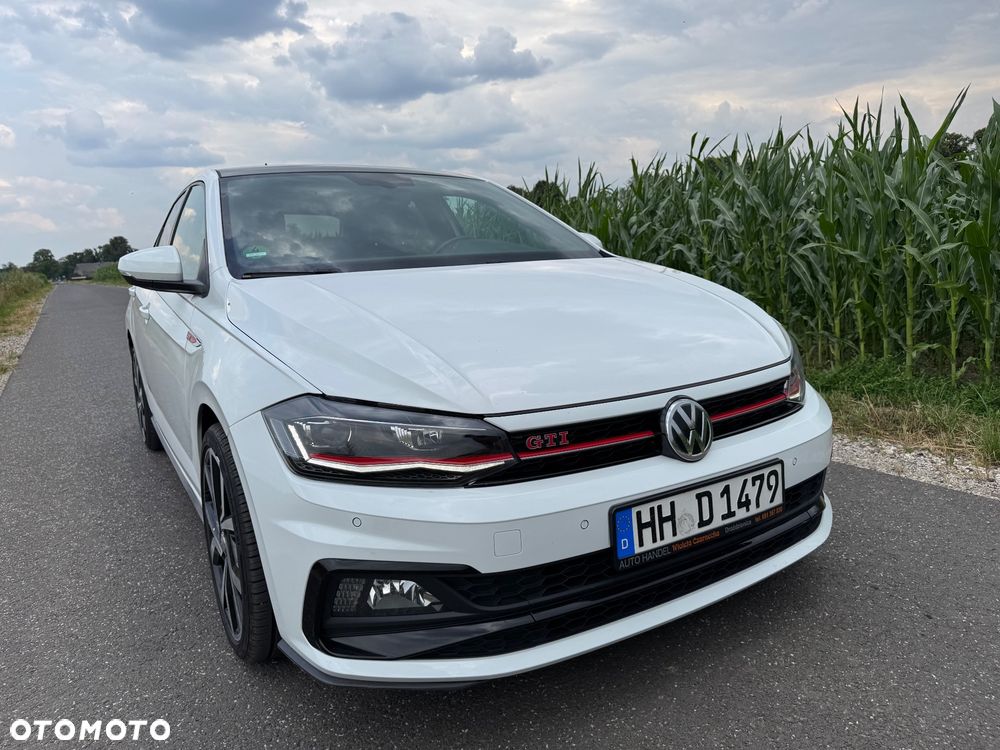 Volkswagen Polo 2.0 TSI DSG GTI - 1