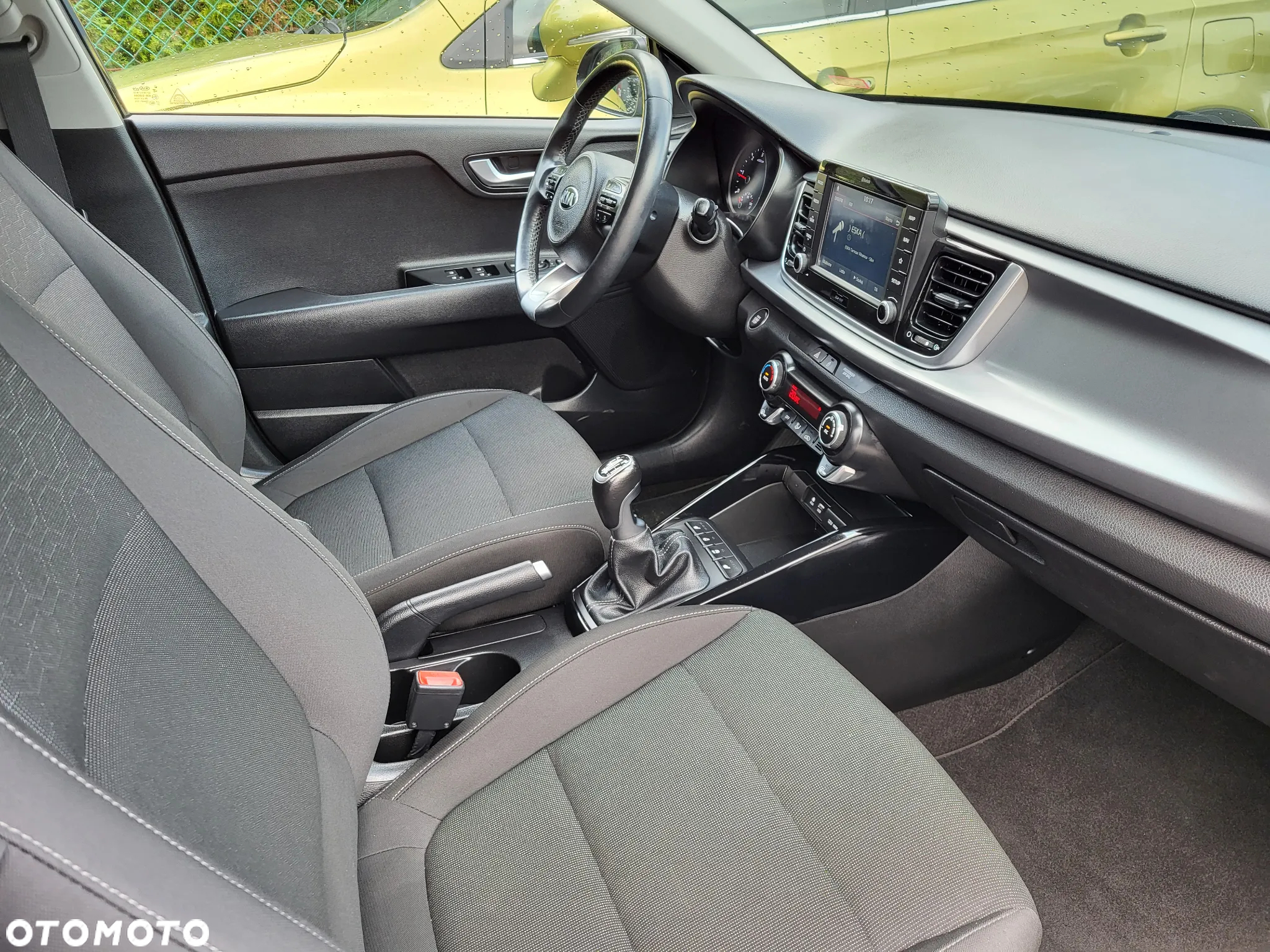 Kia Rio 1.4 CRDi 90 Platinum Edition - 21