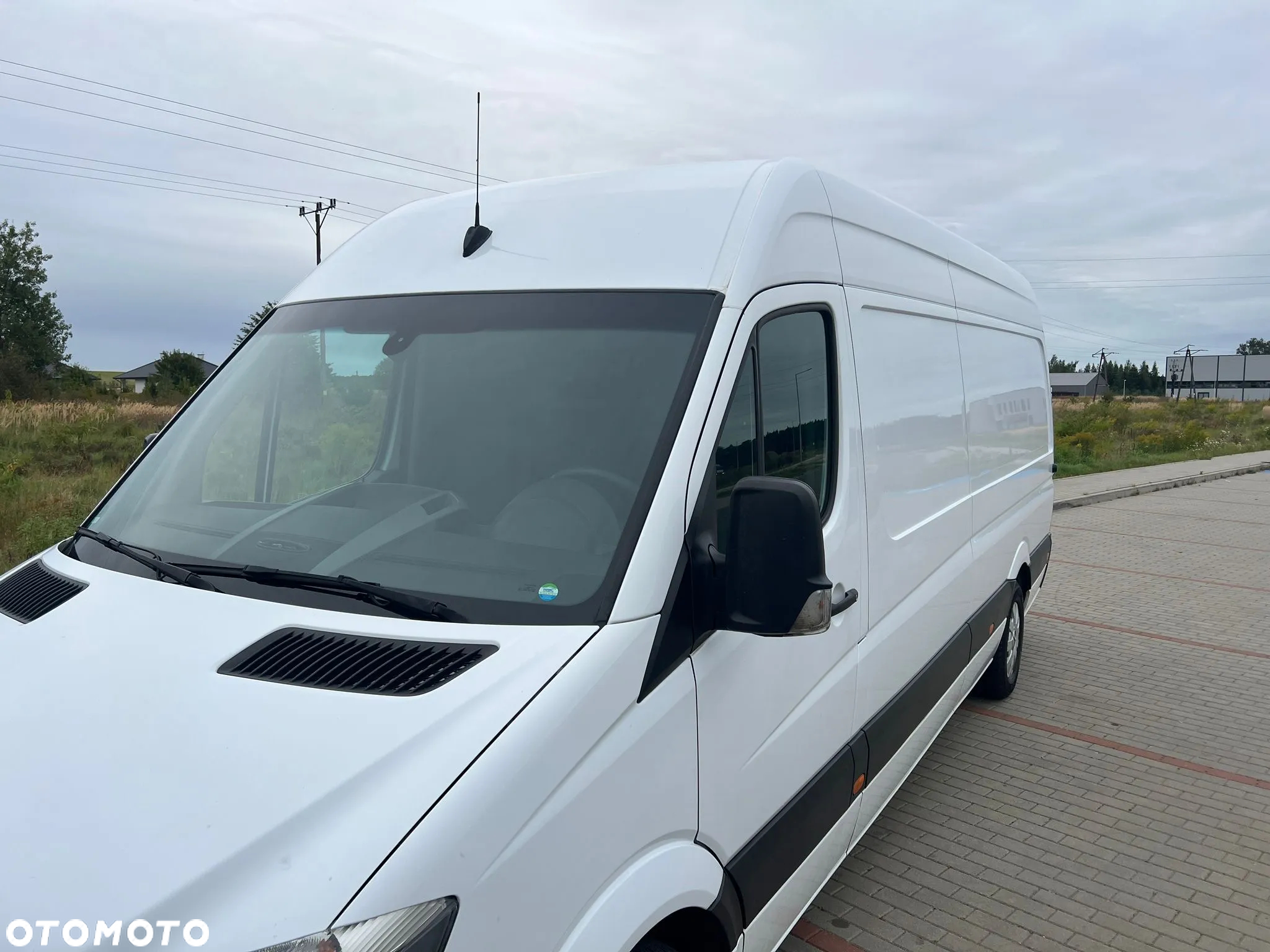 Mercedes-Benz Sprinter - 10