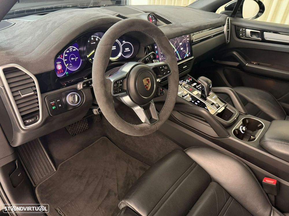Porsche Cayenne Coupé E-Hybrid Platinum Edition - 9
