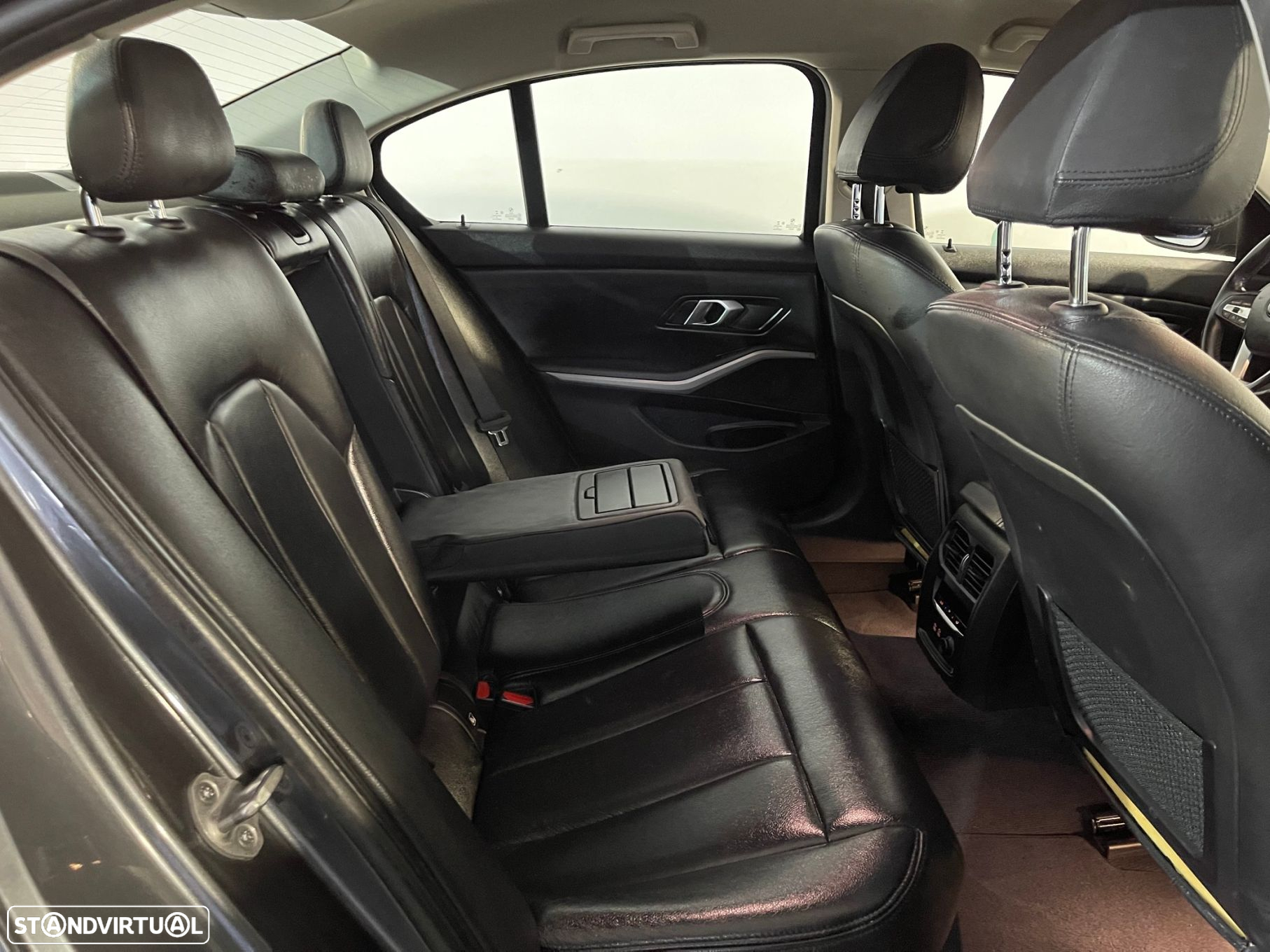 BMW 330 e Auto - 15