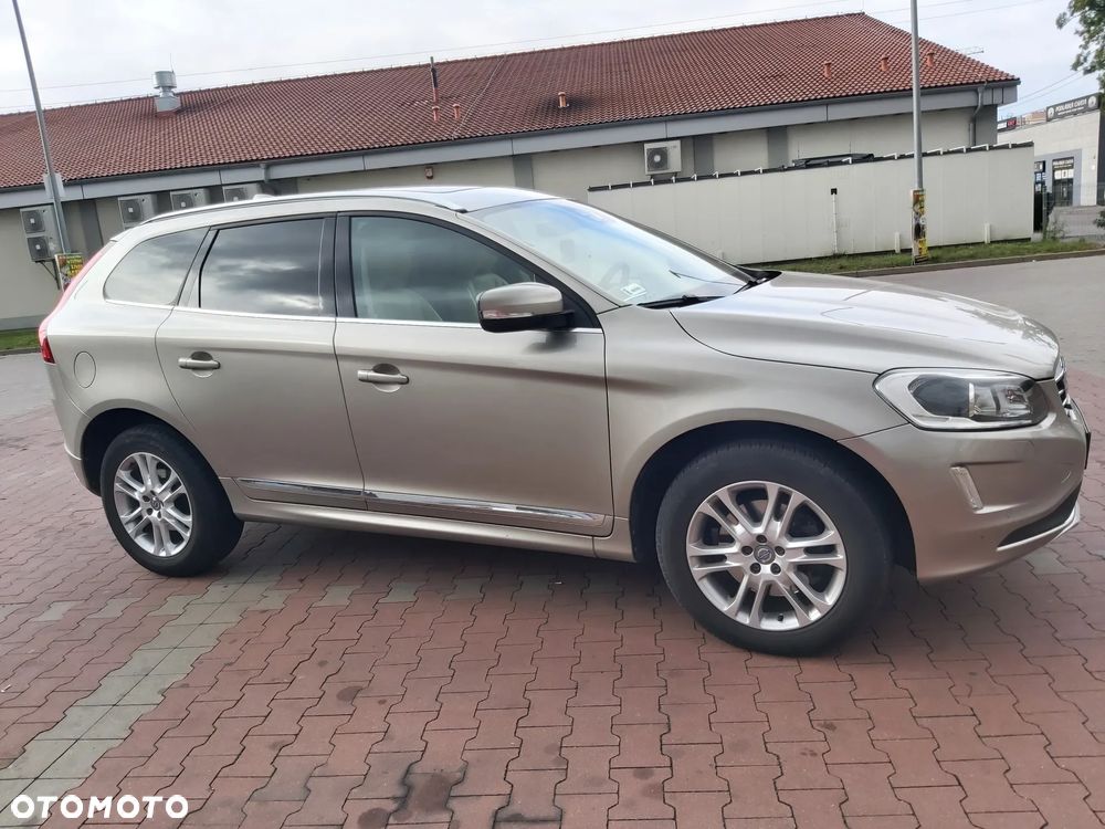 Volvo XC 60 D4 Summum - 1