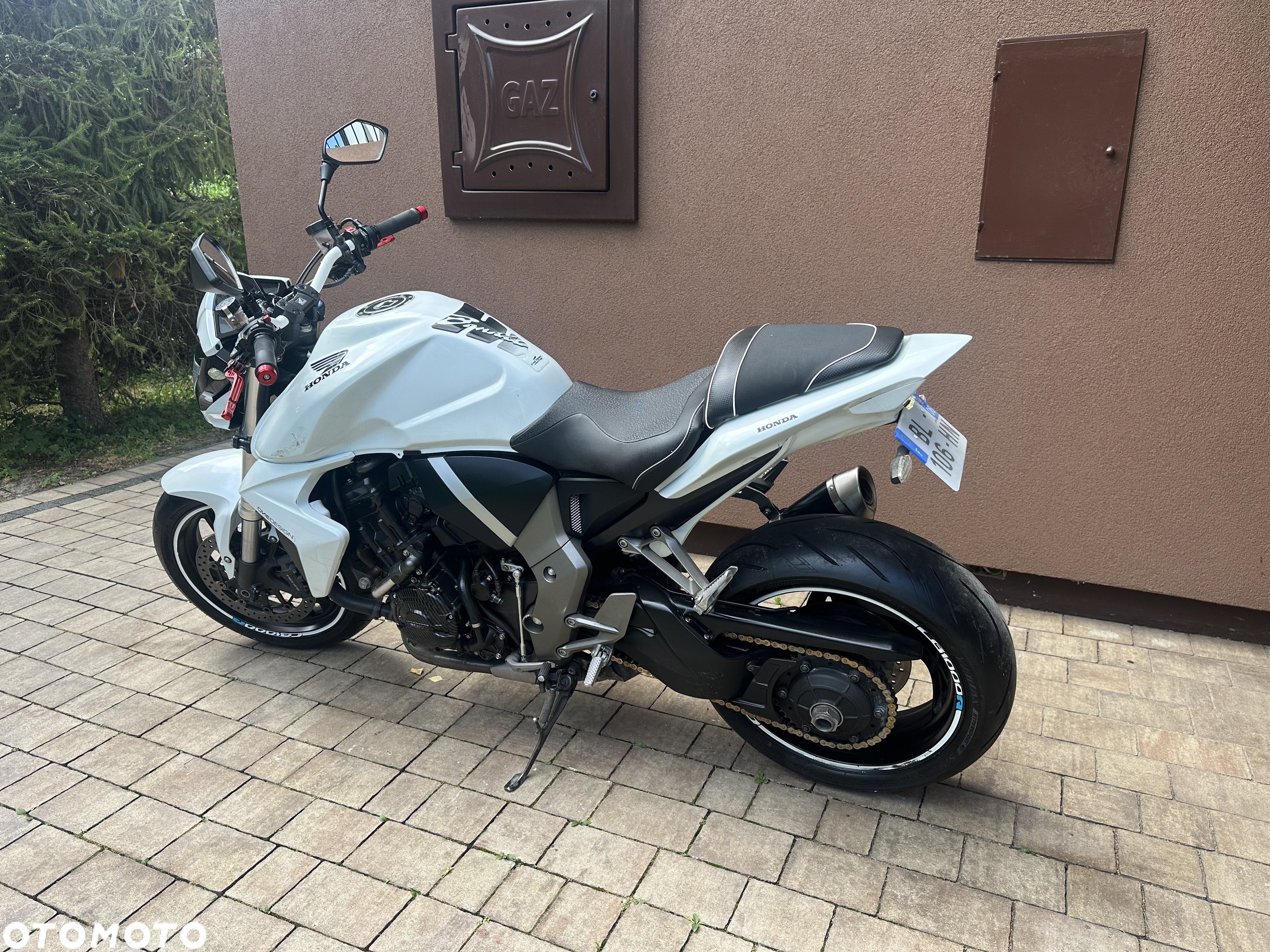 Honda CB - 24