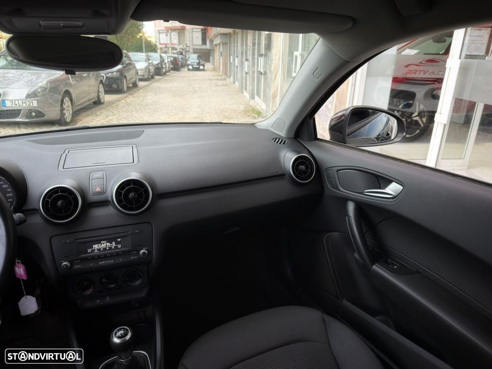 Audi A1 1.2 TFSi Attraction - 19