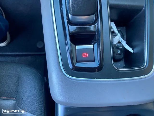 Citroën C5 Aircross 1.6 Hybrid Shine e-EAT8 - 34