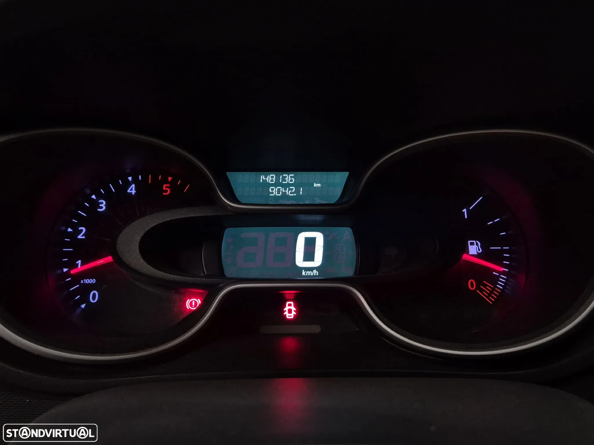 Renault Trafic 2.0dCI  L1H1 - 18