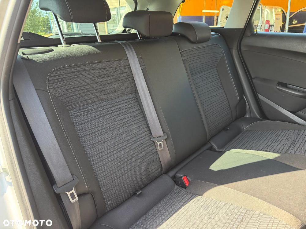 Opel Astra - 22