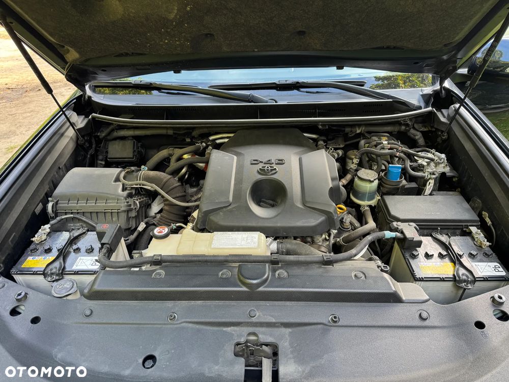 Toyota Land Cruiser - 15