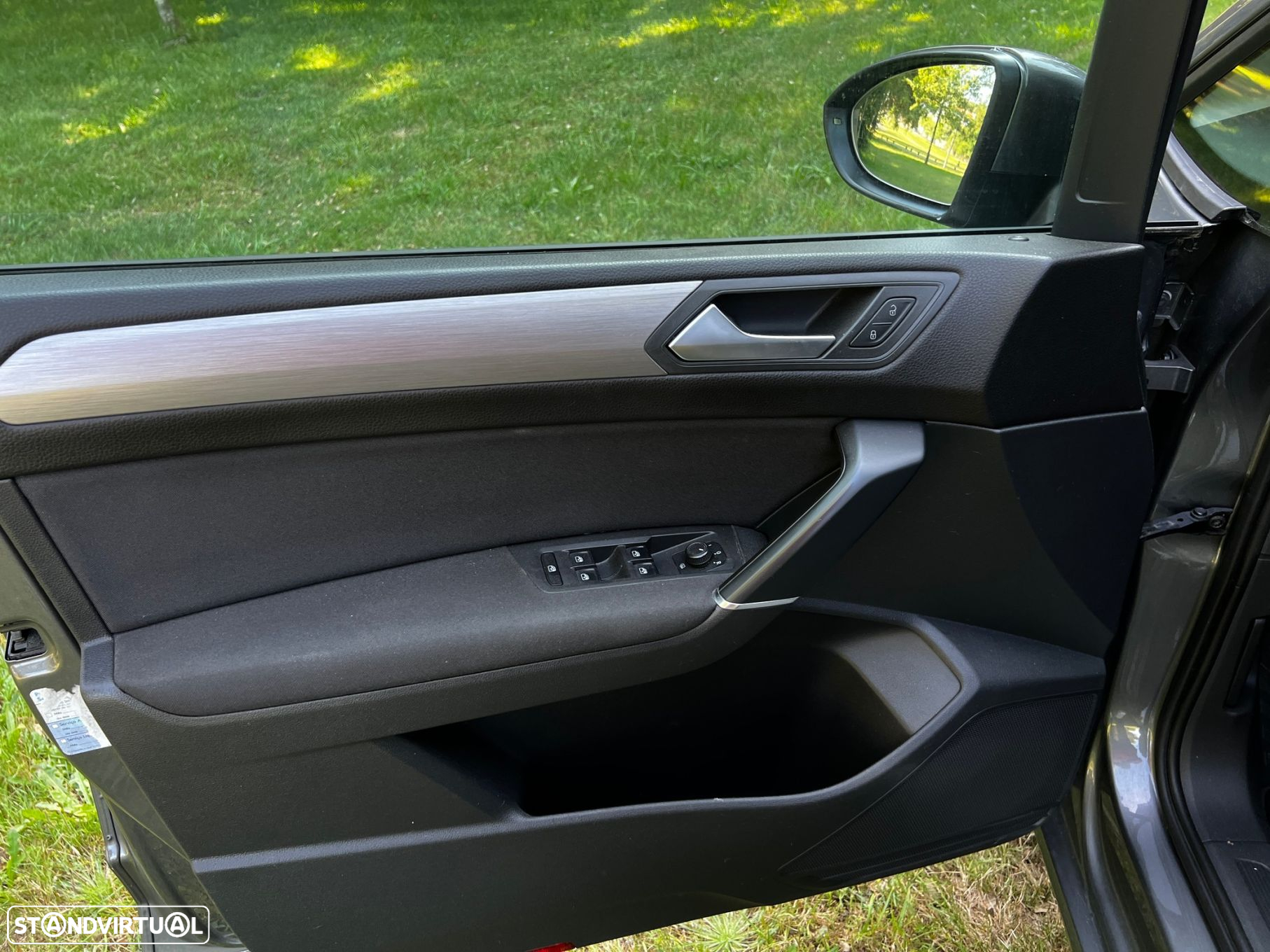 VW Touran 1.6 TDI Confortline - 29