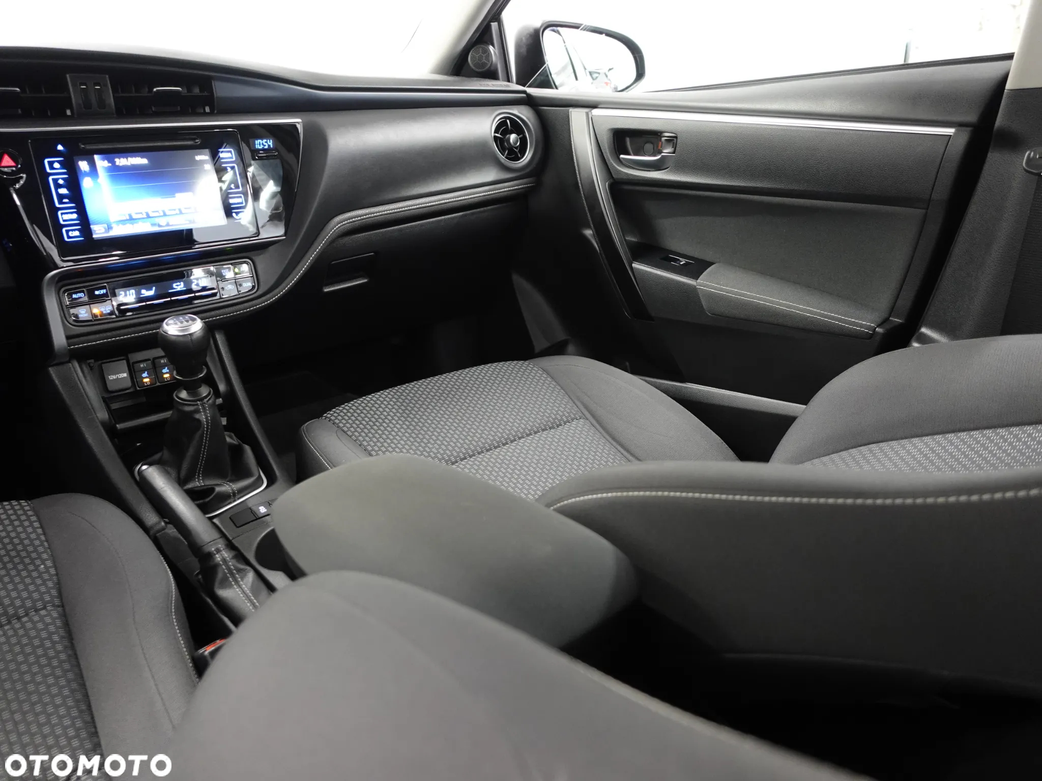 Toyota Corolla 1.6 Valvematic Edition - 35