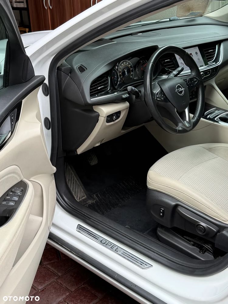 Opel Insignia 1.5 T Innovation S&S - 2