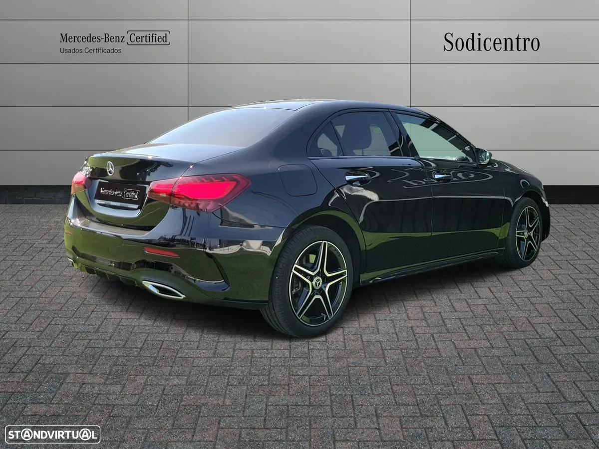 Mercedes-Benz A 250 Limousine e AMG Line - 5