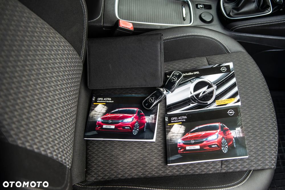 Opel Astra 1.4 Turbo Edition - 39