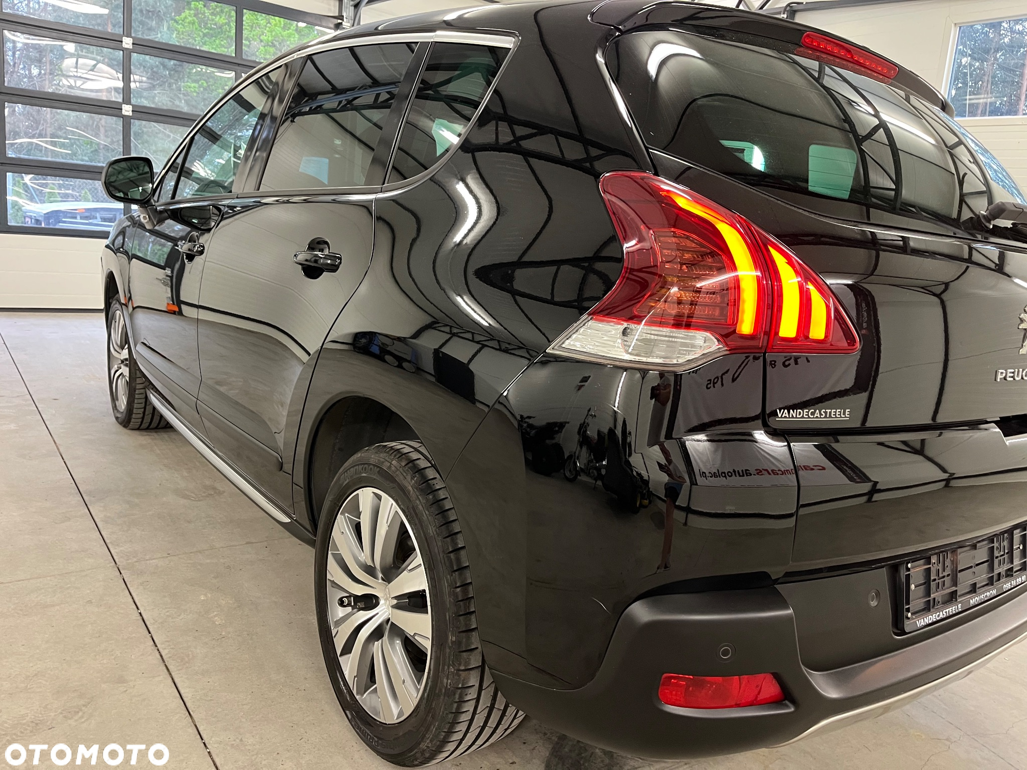 Peugeot 3008 1.6 BlueHDi Allure S&S - 30