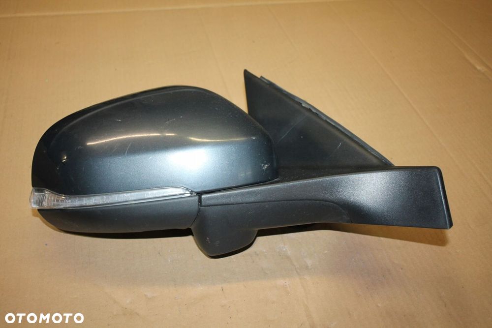 VOLVO V70 S80 LIFT PRAWE LUSTERKO BLIS - 1