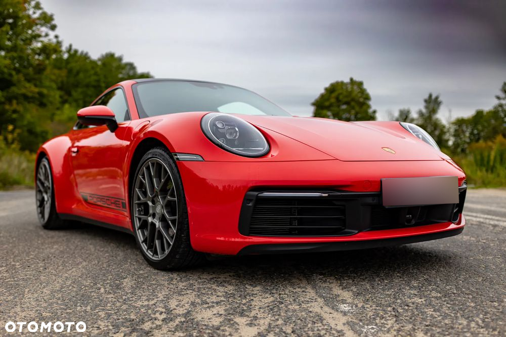 Porsche 911 Carrera 4S - 27