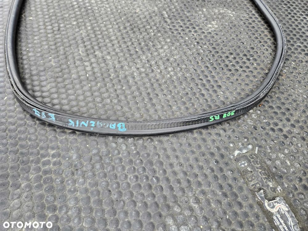 Uszczelka 7141890 Guma Pokrywy Klapy Bagaznika BMW 1 E87 E81 - 20