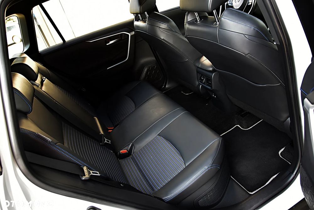 Toyota RAV4 2.5 Hybrid Selection 4x4 - 23