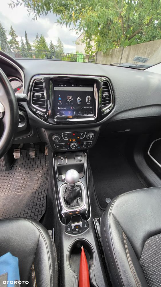 Jeep Compass 1.4 TMair Night Eagle FWD S&S - 18