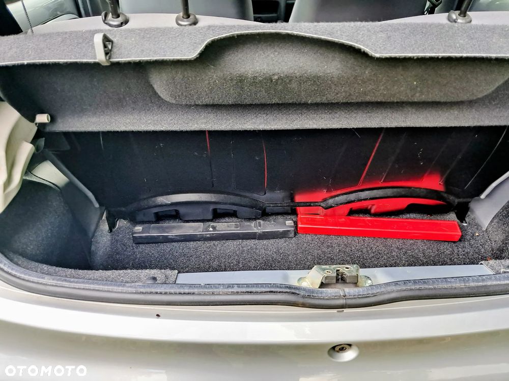 Citroën C1 1.0i Flirt - 9
