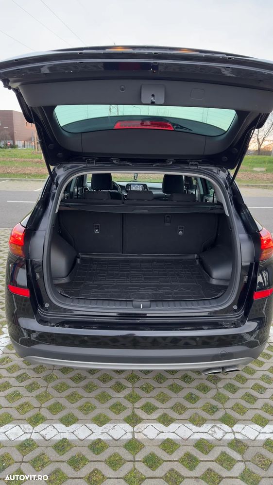 Hyundai Tucson 1.6 T-GDi 4WD 7DCT Style - 10