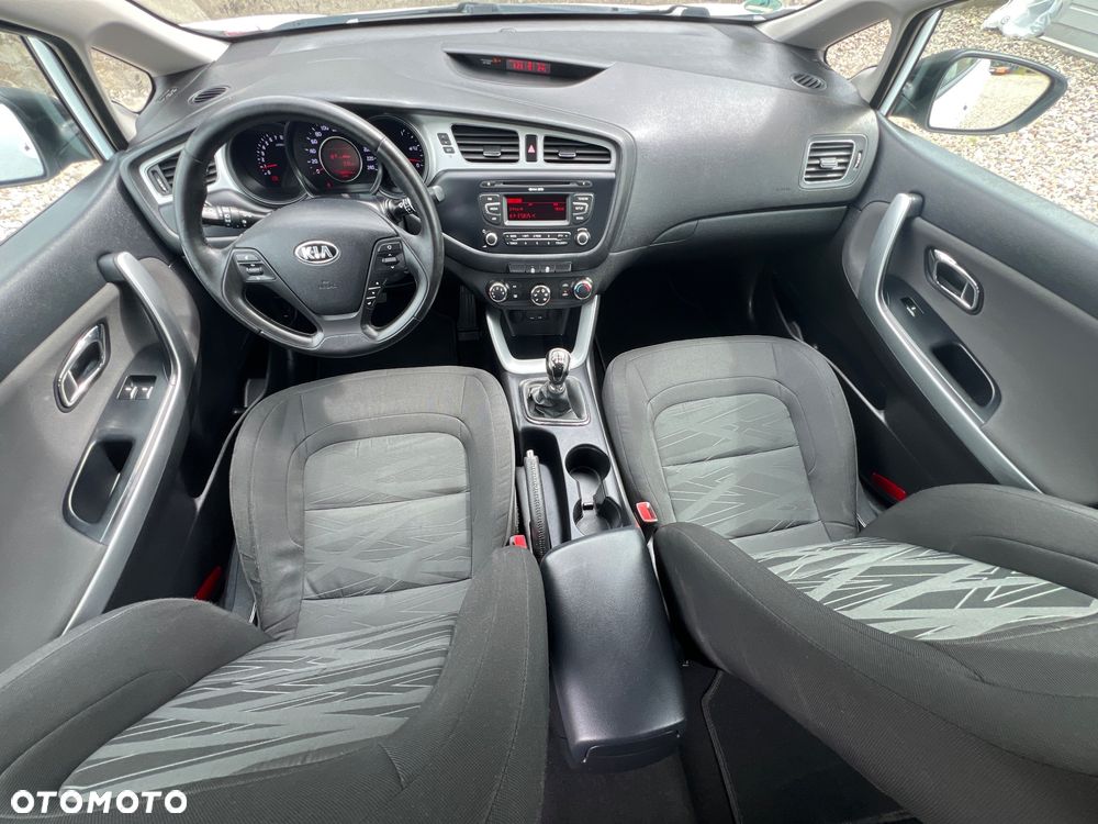 Kia Ceed 1.4 CVVT - 13
