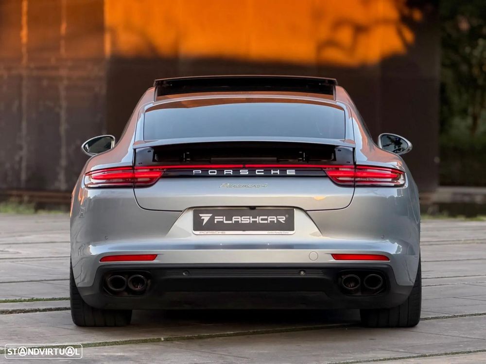 Porsche Panamera 4 E-Hybrid - 29